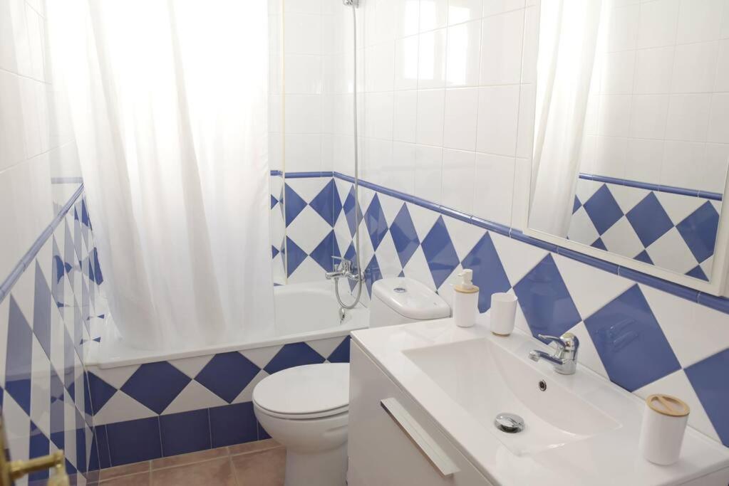Apartamento Elena - Solo Familias Y Parejas Conil De La Frontera Exterior foto